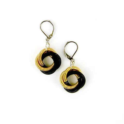 Mizuhiki-Inspired Circle Wire Earrings