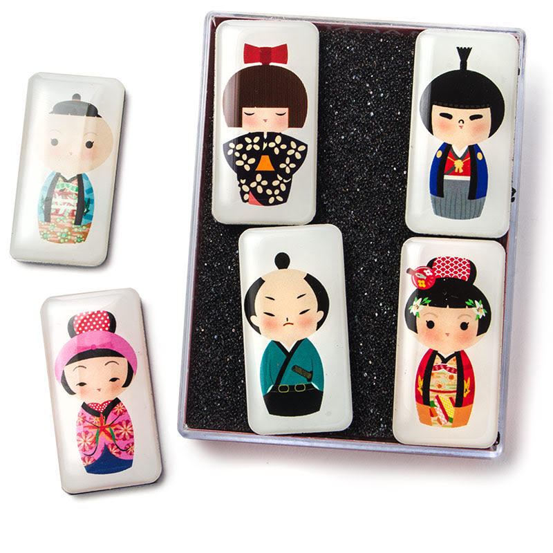 Kokeshi Magnet Set